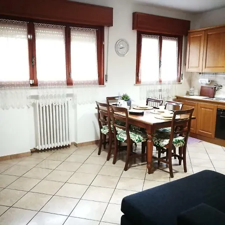 Da Vinci Apartman Monticelli Terme